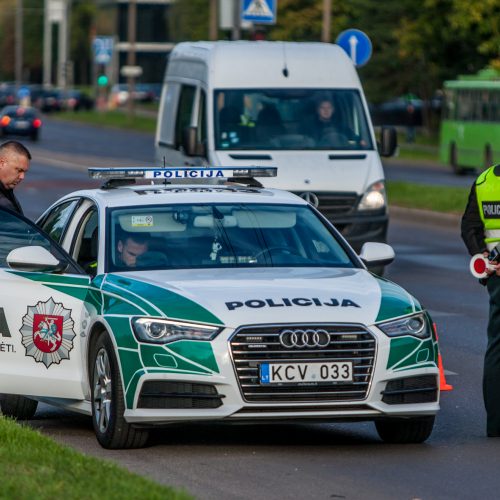 Policijos reidas Taikos prospekte  © Laimio Steponavičiaus nuotr.