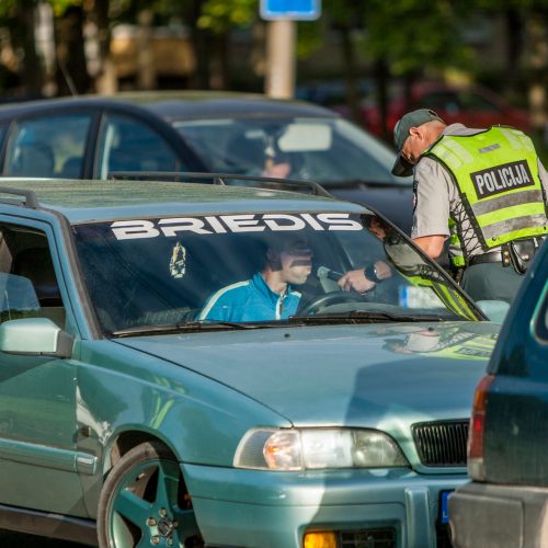 Policijos reidas Taikos prospekte  © Laimio Steponavičiaus nuotr.