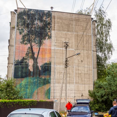 Freska ant Kauno daugiabučio  © Laimio Steponavičiaus nuotr.