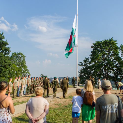 Iškelta Lietuvos šaulių sąjungos vėliava  © Laimio Steponavičiaus nuotr.