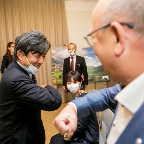 Sugiharos namams japonai suteikė paramą  © Vilmanto Raupelio nuotr.