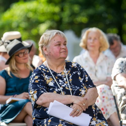 Pagerbta „Poezijos pavasario“ laureatė D.Zelčiūtė  © Vilmanto Raupelio nuotr.