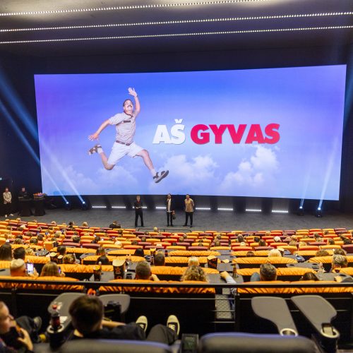 Komedijos „Aš gyvas“ premjera