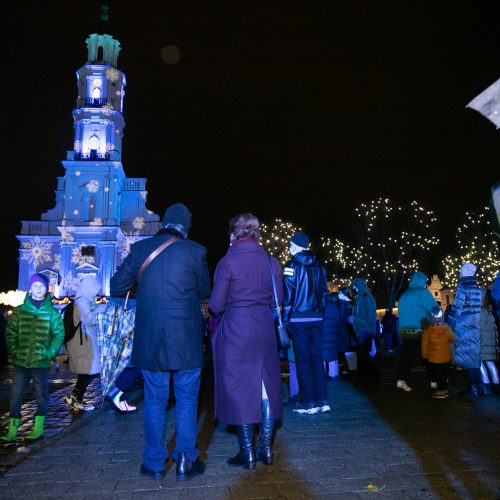 Šventinės Kauno Kalėdų eglės įžiebimo akimirkos  © Justinos Lasauskaitės, Kauno miesto savivaldybės nuotr.