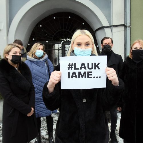 Kauno barai ir kavinės prisijungė prie protesto akcijos  © Laimučio Brundzos, Eitvydo Kinaičio nuotr.