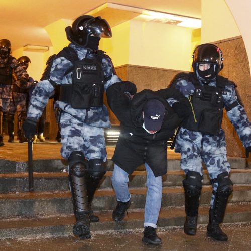 Rusijoje tęsiasi A. Navalno šalininkų protestai  © Scanpix nuotr.