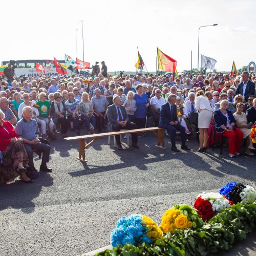 Baltijos kelio 30-ųjų metinių minėjimas prie Latvijos sienos  © I. Gelūno/Fotobanko nuotr.