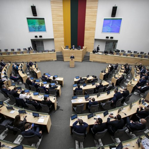 2020–2024 metų kadencijos Seimas pradėjo darbą  © P. Peleckio / Fotobanko, O. Posaškovos / Seimo kanceliarijos, R. Dačkaus / Prezidentūros, M. Morkevičiaus / ELTOS nuotr.