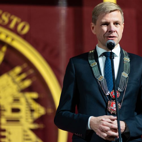 Vilniaus garbės piliečio vardo suteikimo prezidentui V. Adamkui ceremonija  © L.Balandžio / BNS nuotr.