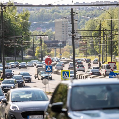 Automobilių spūstys Kaune  © Justinos Lasauskaitės nuotr.