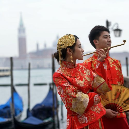 Venecijoje įsibėgėjo tradicinis karnavalas  © Scanpix nuotr.