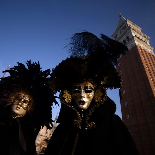 Venecijoje įsibėgėjo tradicinis karnavalas  © Scanpix nuotr.