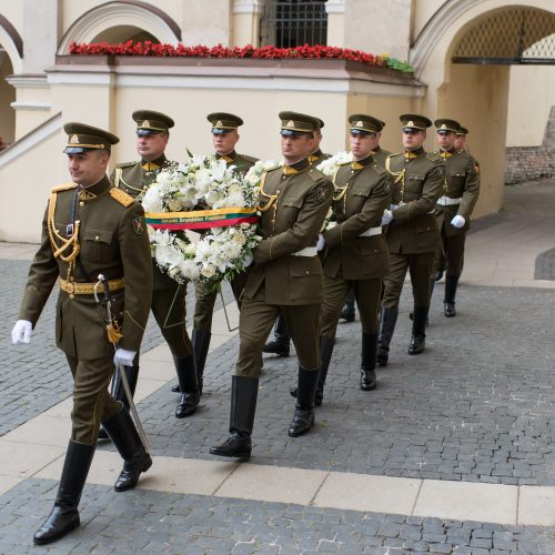 Šv. Jonų bažnyčioje pašarvoti M. Biržiškų šeimos palaikai  © G. Bartuškos (ELTOS), V. Skaraičio (BFL) nuotr.