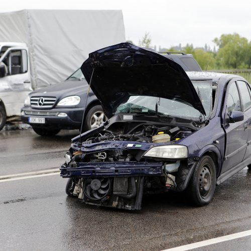 Avarija ant Mokyklos viaduko  © Vytauto Petriko nuotr.