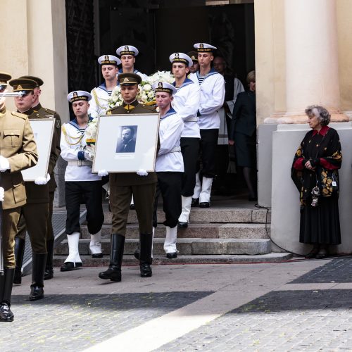 Vilniuje perlaidoti signataro M. Biržiškos palaikai  © Gedimino Bartuškos (ELTA) nuotr.