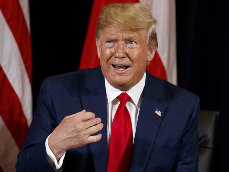 Į posėdį nesusirinkus prisiekusiųjų žiuri, sprendimas dėl kaltinimų D. Trumpui atidėtas