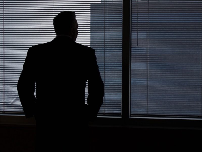 Sekęs, slapta fotografavęs ir kitaip buvusią mylimąją persekiojęs vyras pateko į teisėsaugos akiratį