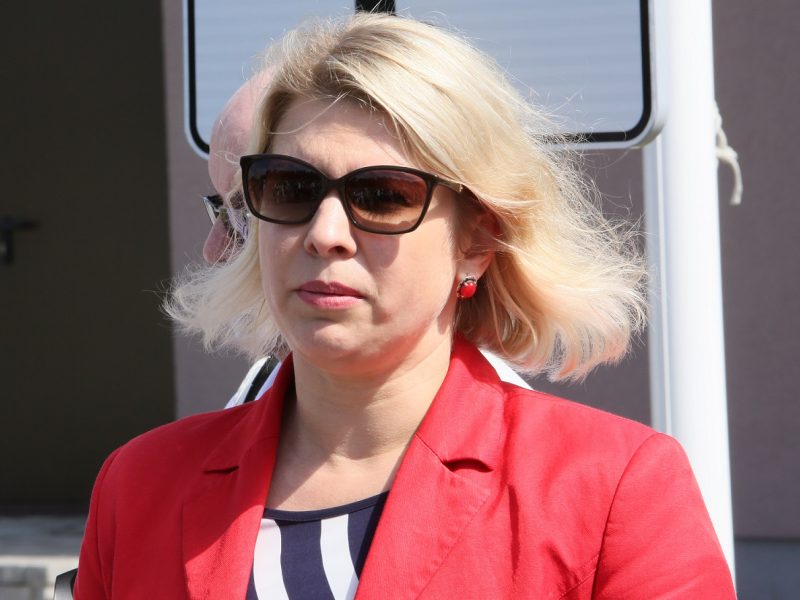 Buvusi vadovė plaukia per bylų maratoną