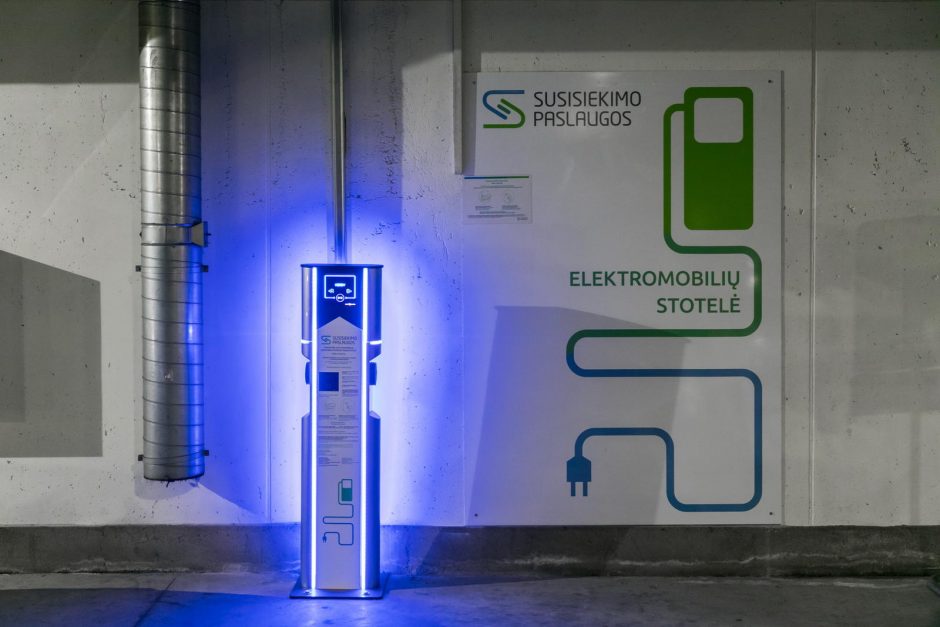 Vilniuje plečiama elektromobilių infrastruktūra