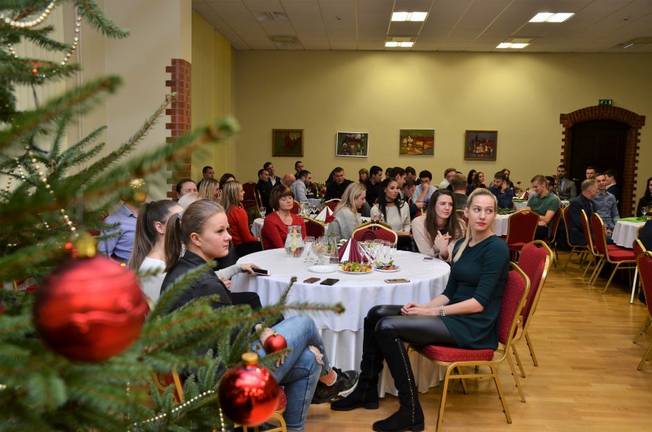 Apdovanoti sėkmingiausi universiteto sportininkai