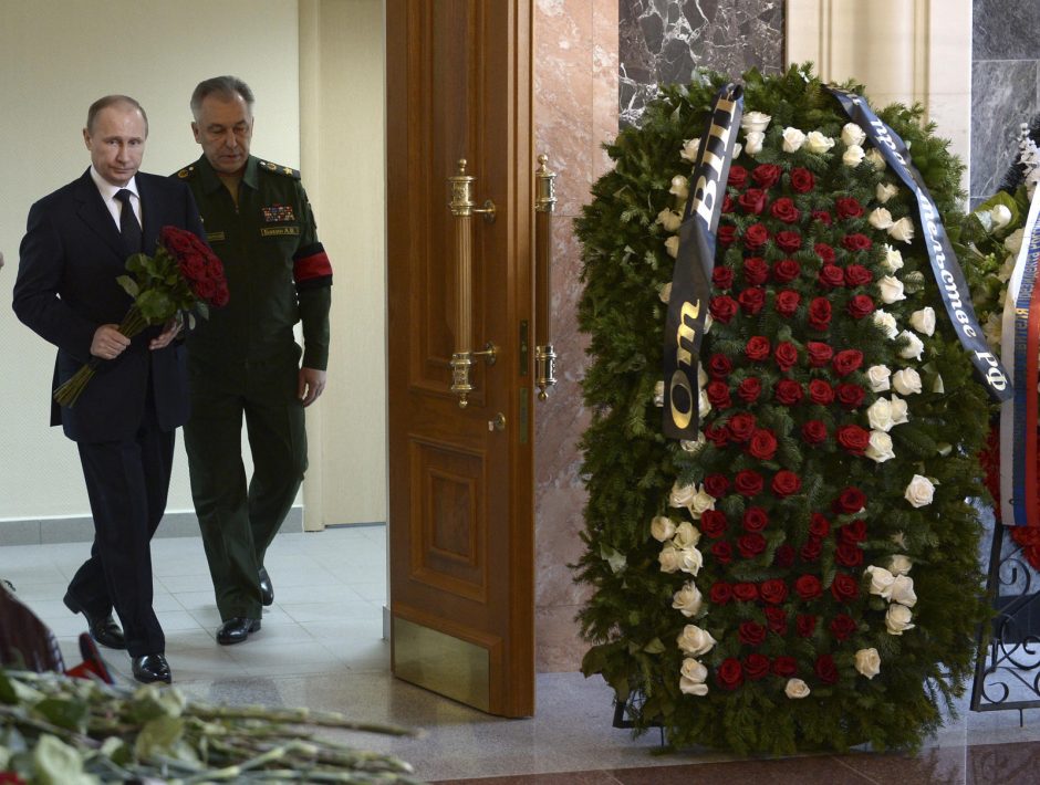 Rusijos Ginklų Konstruktorius M Kalasnikovas Atgulė Naujame Panteone Atnaujinta Kl Lt