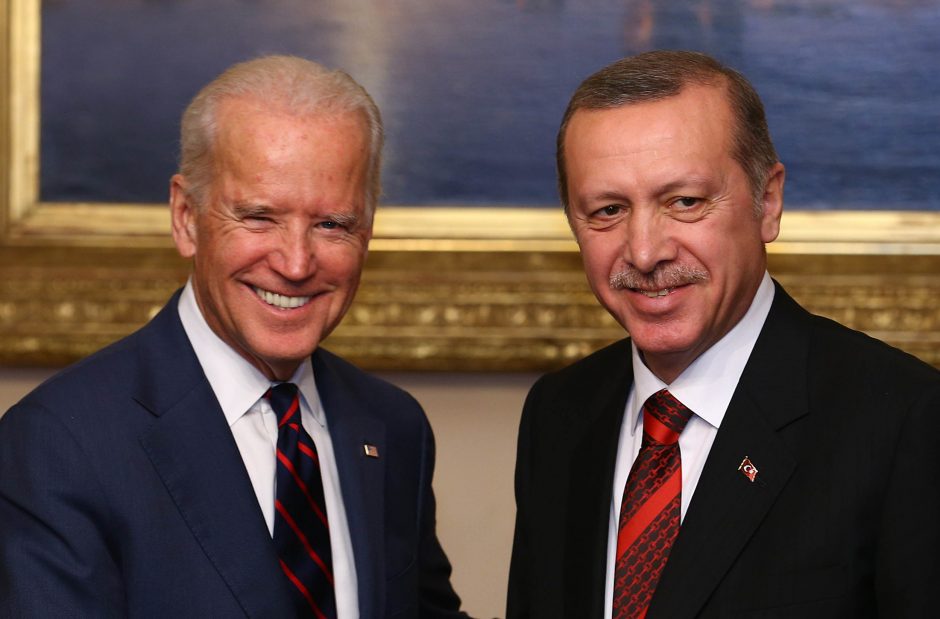  J. Bidenas birželio viduryje susitiks su R. T. Erdoganu