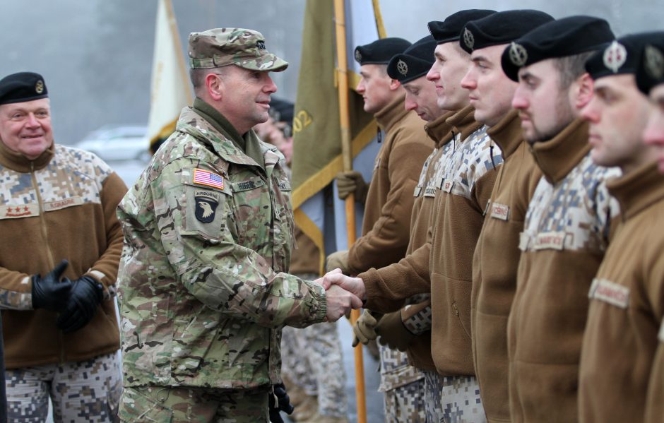 JAV pajėgų Europoje vadas: rusų kariai tiesiogiai kišasi Debalcevės rajone