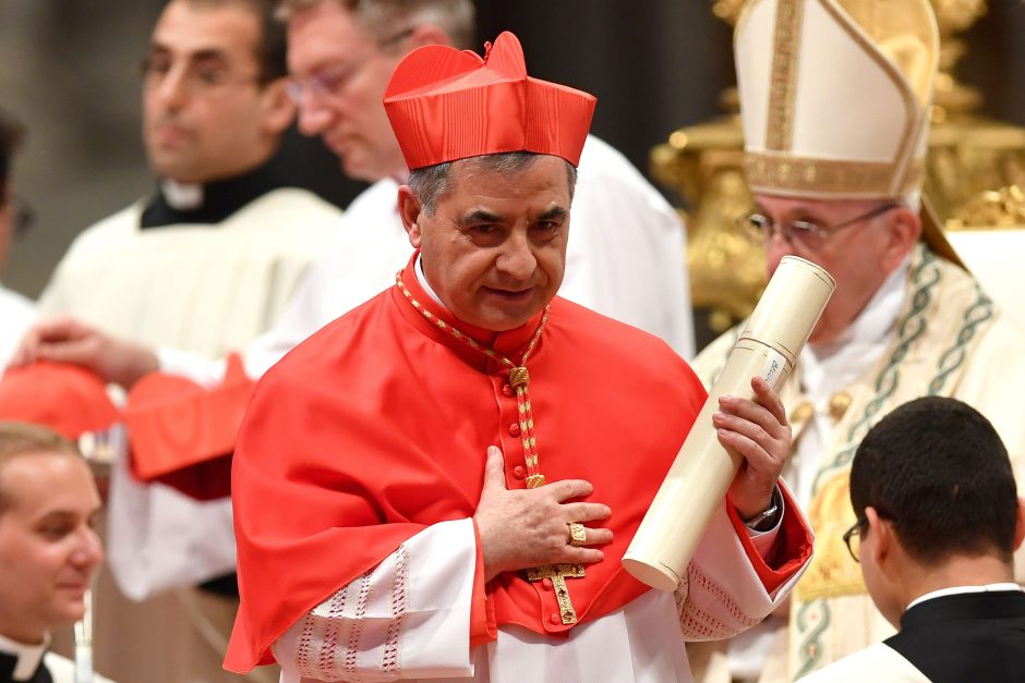 Atsistatydino popiežiaus „štabo vadas“