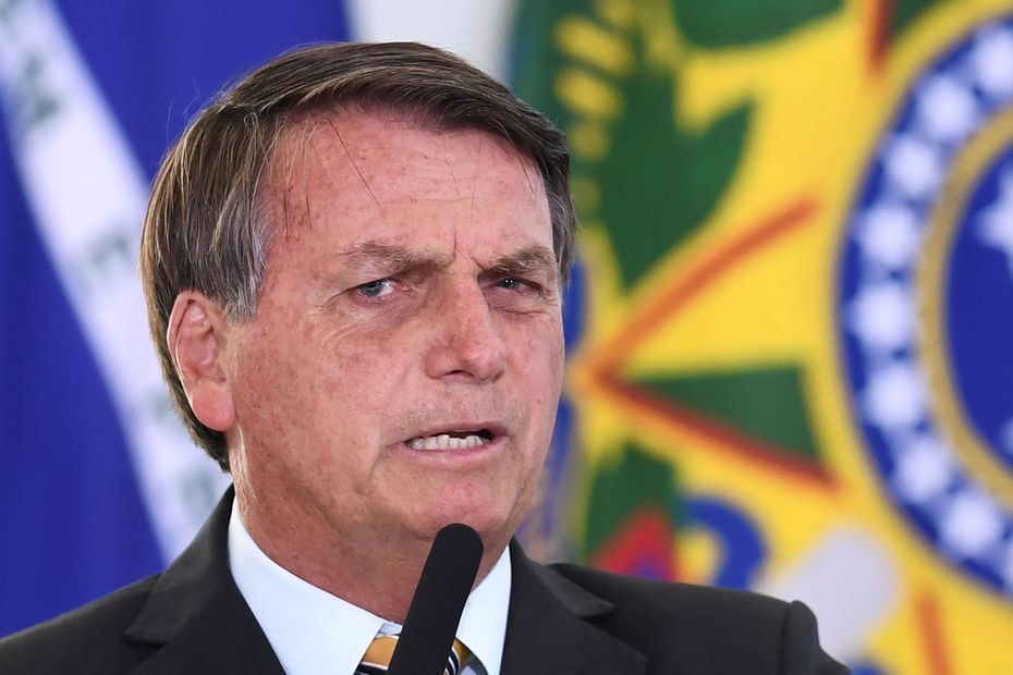 Brazilijos prezidentas teigė esąs pasirengęs ginti Amazoniją ginklu