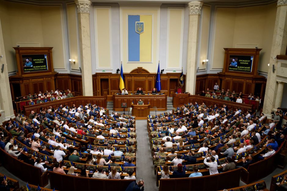 Ukrainos parlamentas pirmuoju skaitymu pritarė mobilizacijos įstatymui