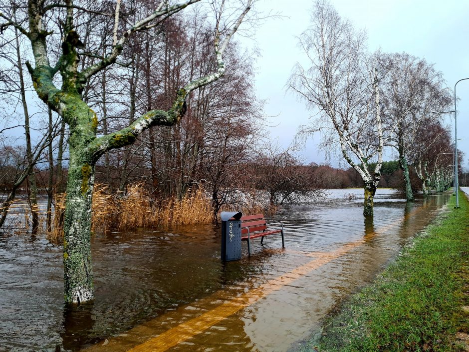 Pajūryje – potvynio grėsmė: patvino Minija ir Šventoji