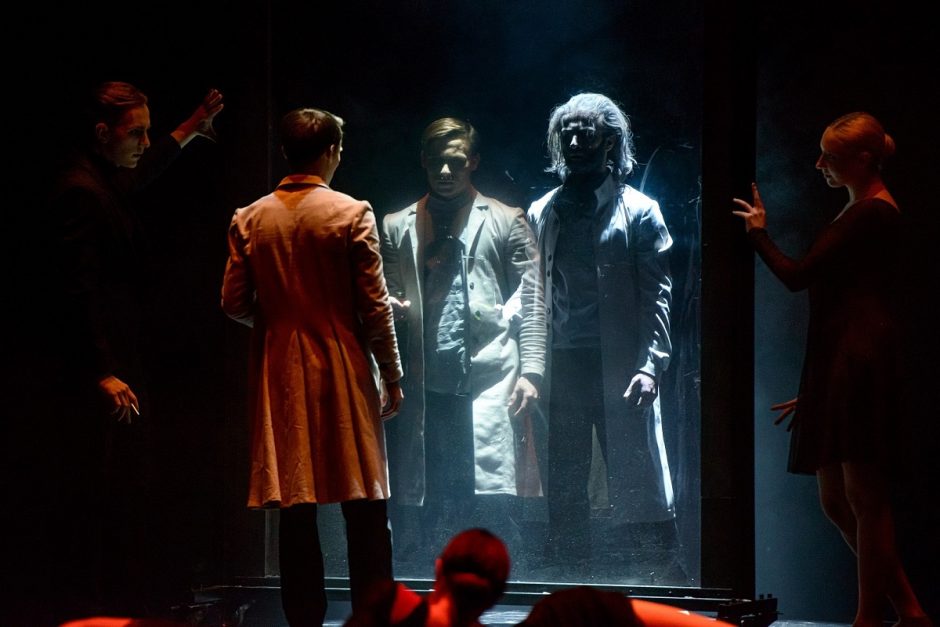 „Faustas“: premjera įvyko, susitikimo su publika – dar laukiama
