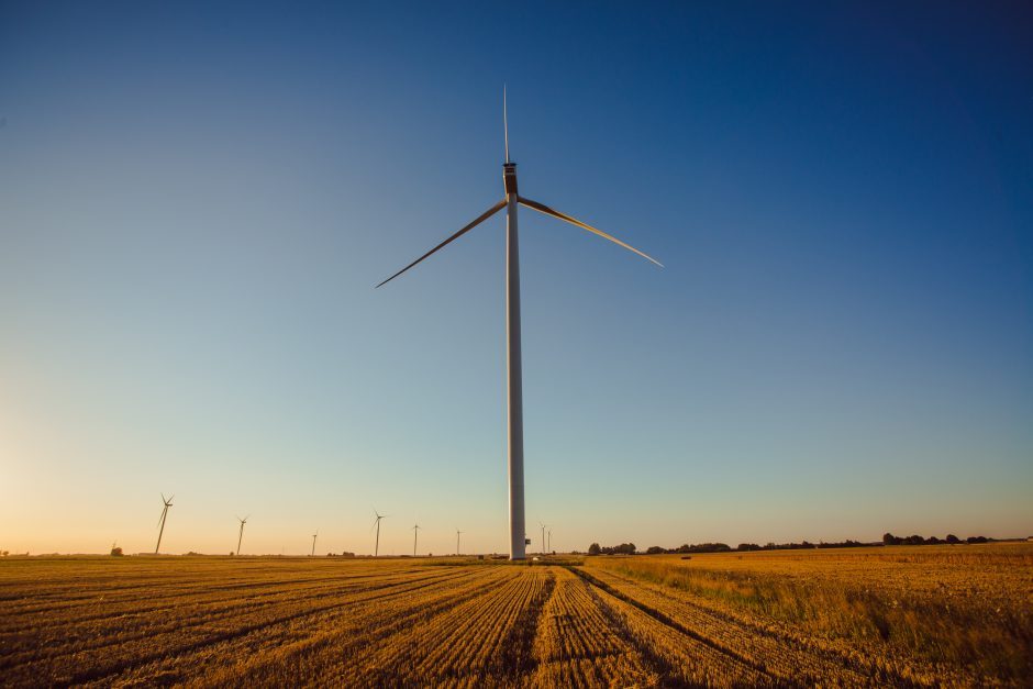 Naujausia apklausa rodo, kad Lietuvos gyventojai palankiai vertina vėjo energetiką