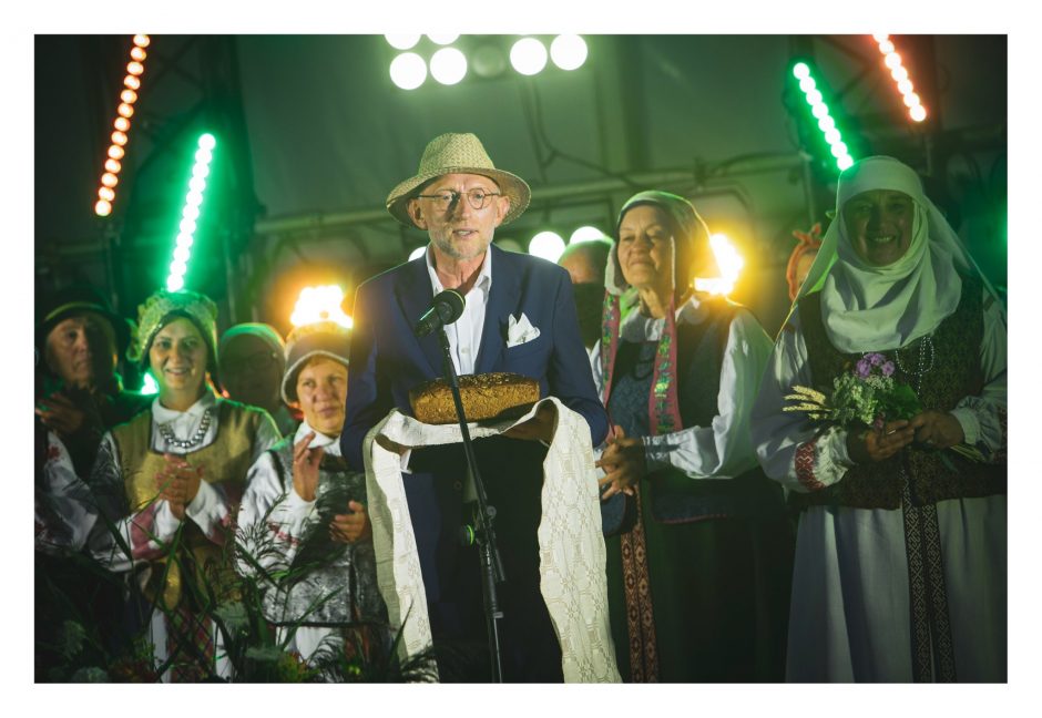 Šiųmetė Žolinė pradėjo auginti naują folkloro festivalį