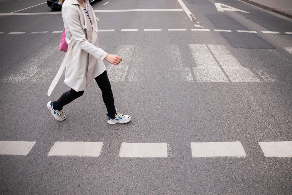 Tauragėje moteris automobiliu pėsčiųjų perėjoje partrenkė kitą moterį