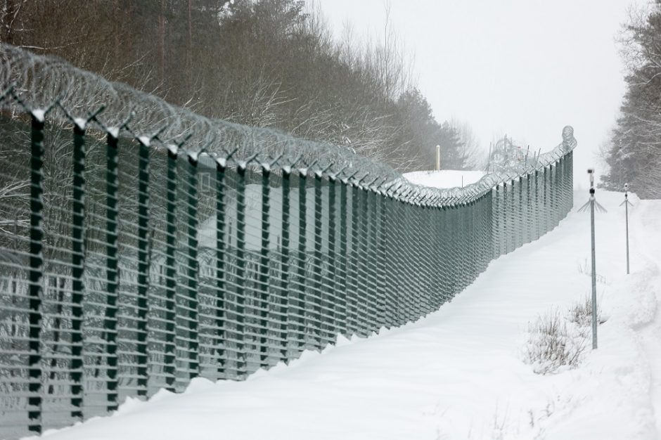 Pasienyje su Baltarusija apgręžti penki migrantai