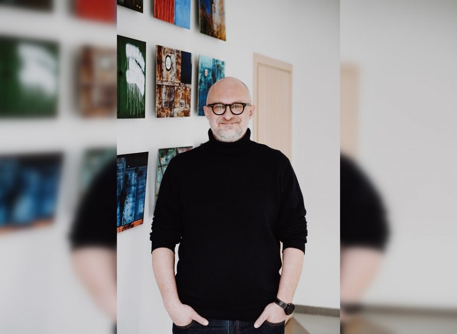 Klasikos injekcijos, menas sėdmaišių publikai ir nacionalinio teatro misija