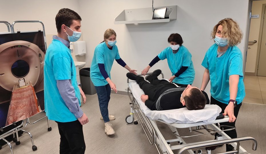 Profesorius: ištikus insultui tėra vienintelė auksinė valanda, kad žmogus neliktų suluošintas 