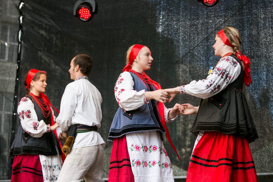 Sugrįžta tarptautinis folkloro festivalis „Pokrovskije kolokola“: sostinę puoš liaudies muzika