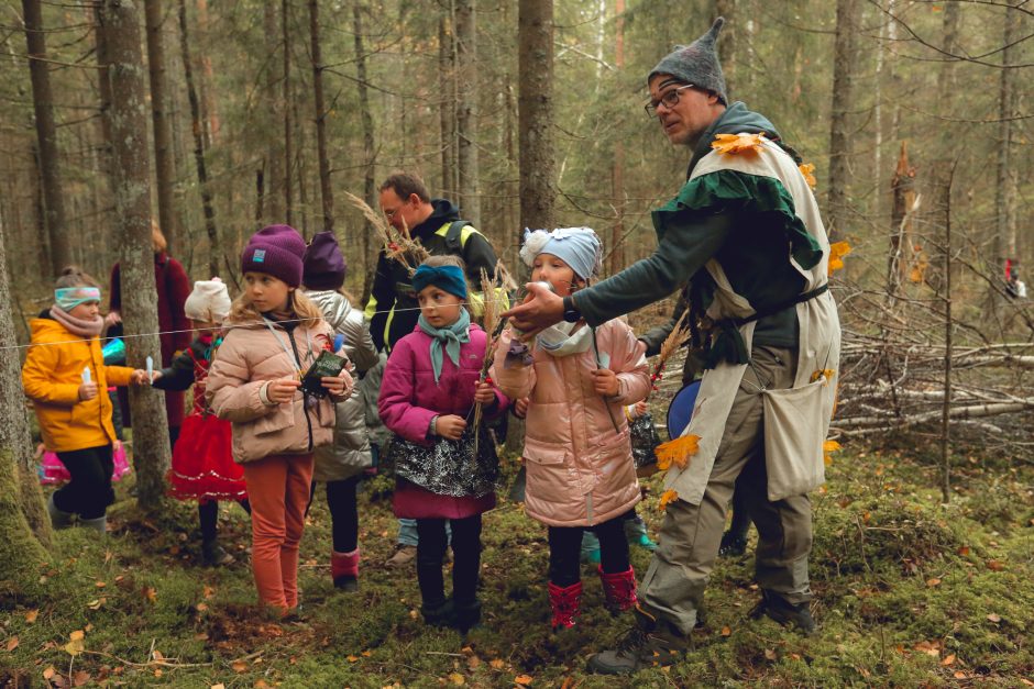 „Miško burtai“ į Žemaitijos mišką pritraukė rekordinį dalyvių skaičių