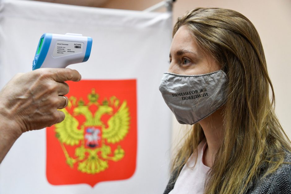 Rusija atšaukia visus koronaviruso ribojimus