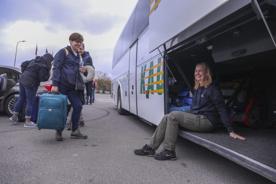 A. Dulkys išlydėjo į Kyjivą vykstančius Lietuvos medikus: tikiu, kad jie padės kurti naują Ukrainą