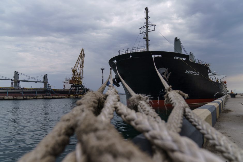 Kremlius: atnaujintas grūdų gabenimas laivais iš Ukrainos – labai teigiamas žingsnis