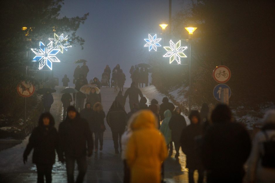 Palangoje naujametiniai fejerverkai atšaukti dėl tiršto rūko