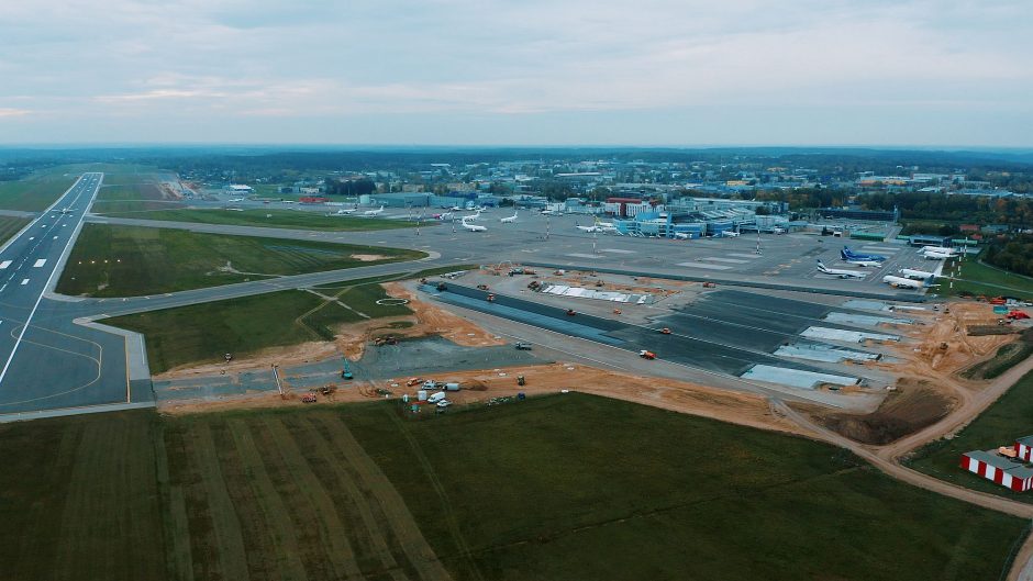 Vilniaus oro uosto aerodromo rekonstrukcija: ekspertai pristato esminius atliktus darbus