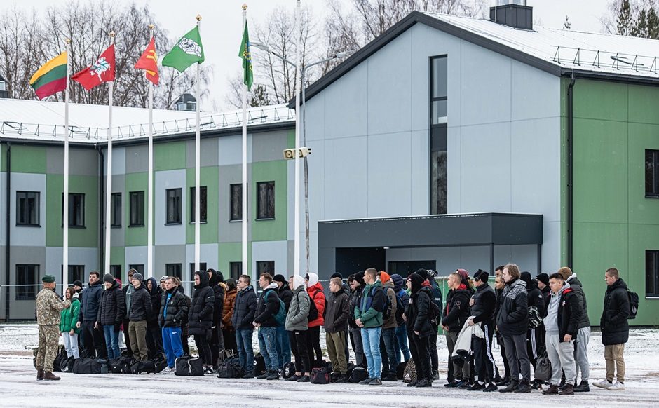 Karaliaus Mindaugo husarų batalione tarnybą pradeda apie 270 šauktinių