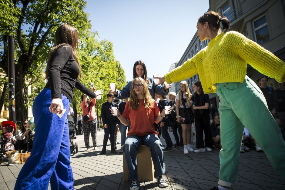 Kaune prasidėjusiame festivalyje „Nerk į teatrą“ – garsinės ir atmosferinės patirtys