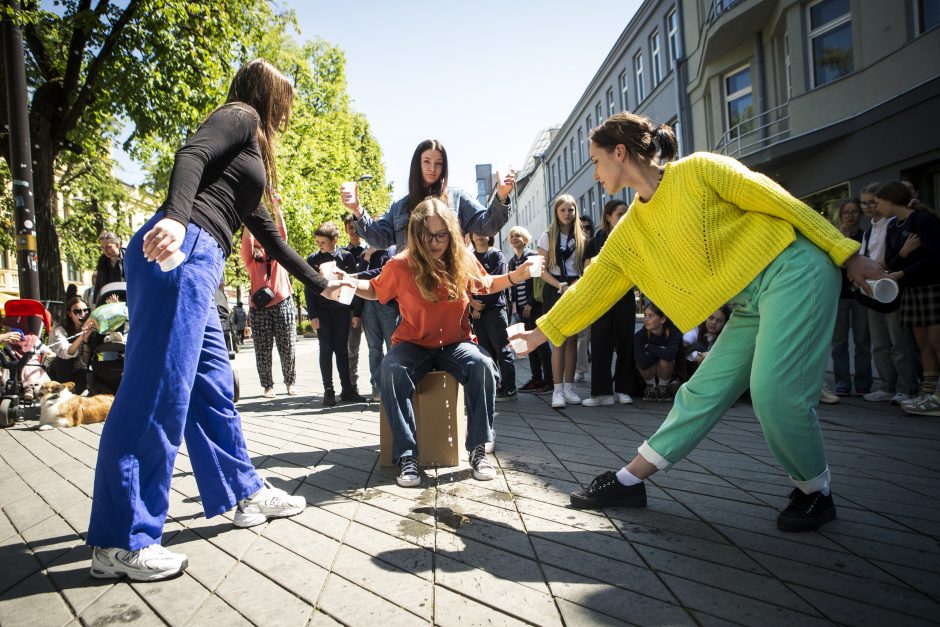 Kaune prasidėjusiame festivalyje „Nerk į teatrą“ – garsinės ir atmosferinės patirtys