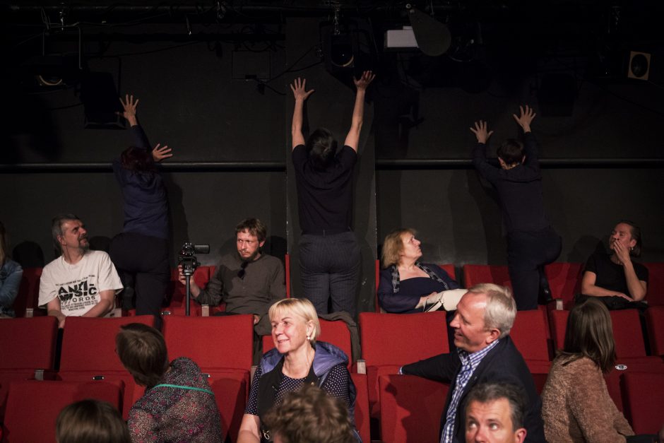 Kaune prasidėjusiame festivalyje „Nerk į teatrą“ – garsinės ir atmosferinės patirtys