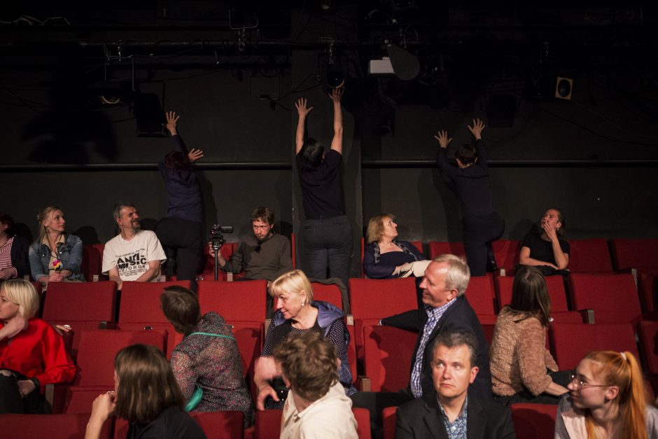 Kaune prasidėjusiame festivalyje „Nerk į teatrą“ – garsinės ir atmosferinės patirtys